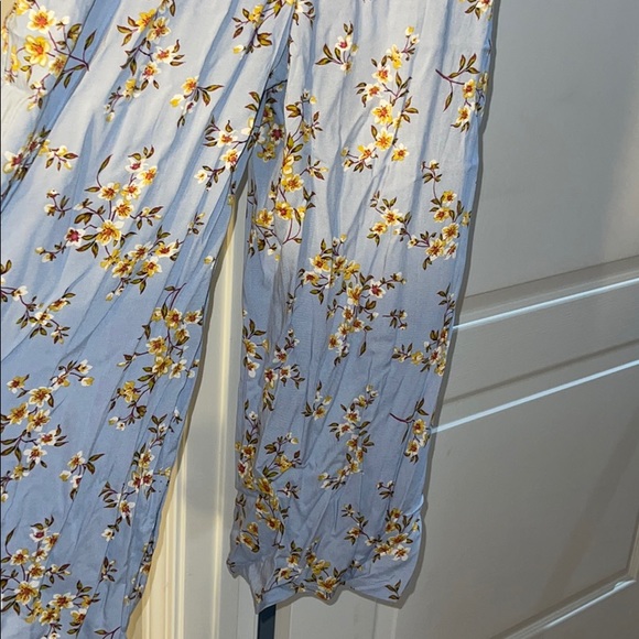 Flower print jumpsuit - Picture 4 of 7